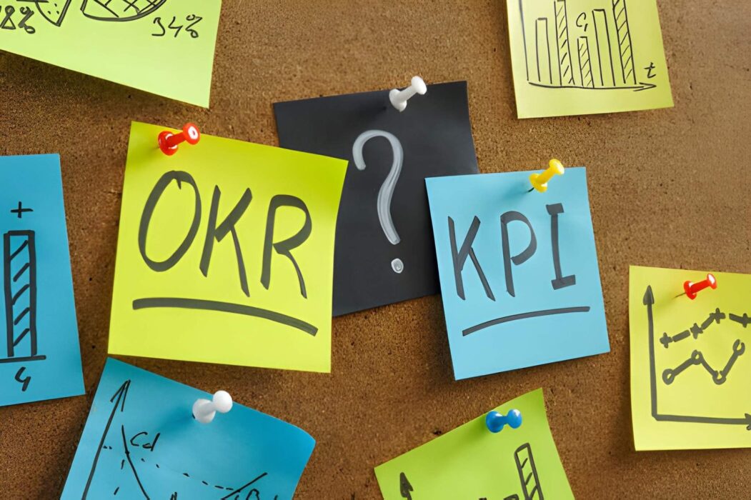 memo-sticks-with-okr-vs-kpi-words-on-the-board