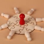 conceptual-leadership-and-teamwork-puzzl
